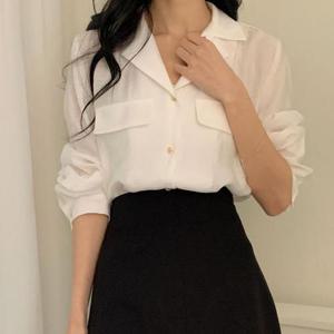 [미라클세븐][M7] 여자 금장단추 흰블라우스 미니멀리즘 블라우스