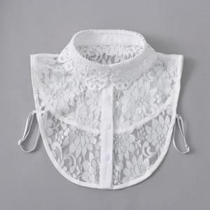 여성 코디 레이스 에코 흰색 카라티