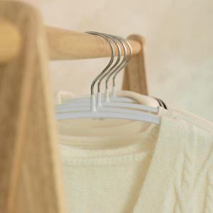 [살림의기술] 어깨뿔방지 니트 논슬립코팅 옷걸이 30P