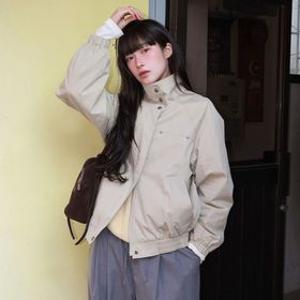 [뉴뉴 PICK] [4차:3/26 예약배송] Dusty cotton blouson jumper [KNSS06JP01]_Khaki beige