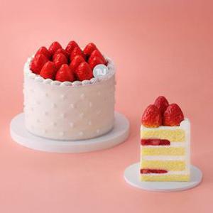 [최대24%할인] 뚜레쥬르 스트로베리퀸 포함 케이크 & 금액권 특가