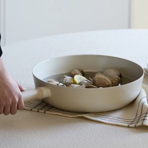 1+1 세라믹 논스틱 IH 인덕션 웍 궁중팬 후라이팬 볶음팬 28cm (베이지)