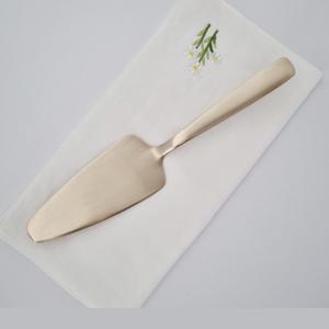 방짜유기 케이크 피자서버 삼각 뒤집개 스페치