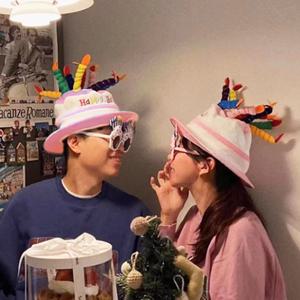 촬영 소품 케이크 모자 생일파티 기념일 이벤트 장식 재밌는 선물