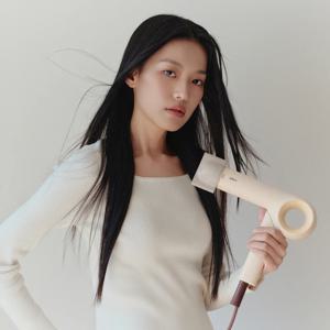 디오 폴드 프리볼트 하이스피드BLDC 스타일 드라이기(크림베이지)