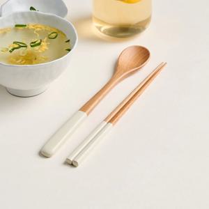 내추럴우드 컬러 수저세트 크림
