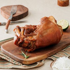 국내산 쫄깃탱글한 왕족발 세트 1,295g (냉채소스+새우젓+간장와사비) (4~5인용)