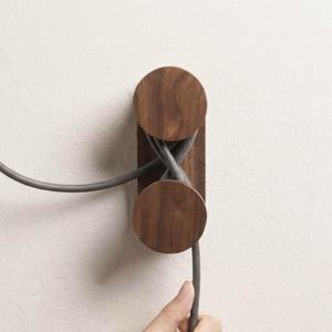 원목 무타공 벽걸이 콘센트 전선 정리 플러그 걸이 홀더