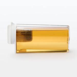 눕혀서도 보관할 수 있는 아크릴 냉수통 2L