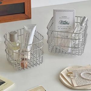 스텐 트레이 바스켓 수납장 테이블 선반 다용도 주방 철제 수납 바구니 와이어 정리함 실버