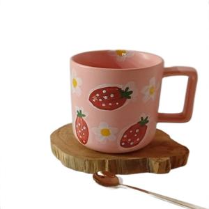 스트로베리 핑크 예쁜 홈카페 감성 머그컵 이니셜 각인 집들이선물
