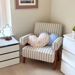 [해외] 1인소파 거실 원목 패브릭 라운지체어 북유럽 안락의자