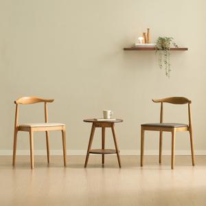 카우목재 루나사이드 2인용 원목 원형 식탁세트