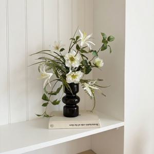화이트 퓨어 헬레보루스 로즈 장미 릴리 조화 화병 인테리어 꽃다발 세트 장식 소품