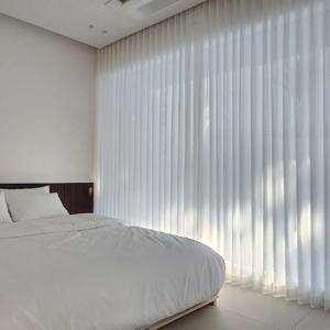 씨나인 비침없는 쉬폰커튼 맞춤 차르르 나비주름 히든주름