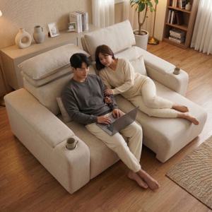 프리베 전동 슬라이딩 모션 무빙 리클라이너 코모도 3인 패브릭 소파