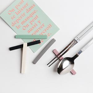 [리퍼] 라일리 실리콘 수저받침 5color