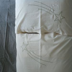Falling star pillowcase - 별 자수 베게 커버