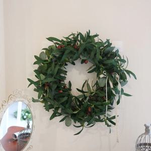 핸드메이드 올리브 열매 조화 리스 벽 장식 인테리어 조화 장식소품