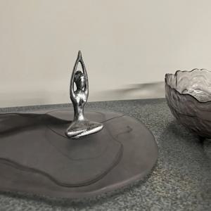 미니 균형의 요가 조각상 오브제