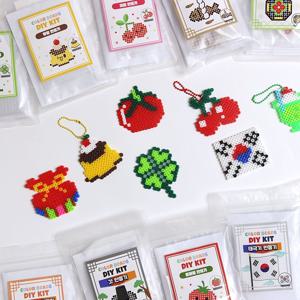 컬러 비즈 키링 DIY 만들기 키트 세트 10종 도안 펄러비즈 다리미 픽셀 아트 멜팅 젤리