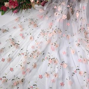 TEMU 시어 원단 (야드 단위 판매), 플로럴 자수 메쉬 레이스 소재, 부드럽고 가벼운 레이스 원단, 의류 및 드레스 디자인, 여성 드레스, 웨딩 드레스, 커튼 장식, 테이블보, 핸드백에 적합 (1개)