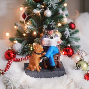 TEMU 귀여운 강아지를 안고 있는紳士가 있는 빈티지 크리스마스 장식 조각상, 데스크탑 창의적인 장식을 위한 레진 미니어처 장면 장식품