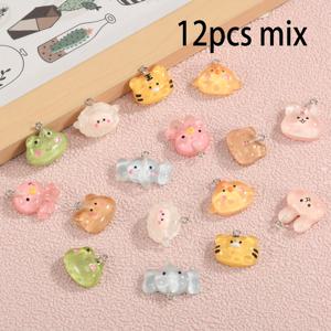 TEMU 12개 혼합 귀여운 카툰 투명 레진 동물 펜던트, DIY 목걸이, 귀걸이 등을 위한 사랑스러운 장식 참