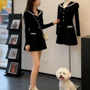 TEMU 한국 대학 나비 스타일 스웨터 원피스 여성 가을 겨울용 작은 플리츠 스커트 나이 감추는 스타일 리틀 블랙 스커트