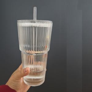 TEMU 600ml/20.29oz 및 400ml/13.5oz 유리컵 (뚜껑 포함) - 대용량, 350ml 브런치 요거트 컵, 스푼 포함 재사용 가능, 차가운 음료, 주스, 커피에 적합 - 가정, 사무실, 휴일 모임, 크리스마스 선물로 완벽