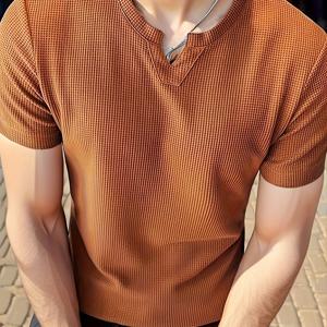 TEMU 남성용 반팔 티셔츠, 라운드넥 디자인, 캐주얼 외출, 휴가, 일상복에 적합한 유니크한 질감의 원단, 100% 소재