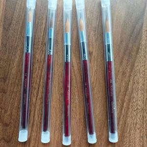 TEMU 레드우드 손잡이와 둥근 머리 조각 디자인, 순수 코린시아 머리카락이 있는 전문 아크릴 네일 브러쉬 - 둥근, 레드우드 손잡이, 살롱 품질 네일 아트 및 페디큐어에 적합