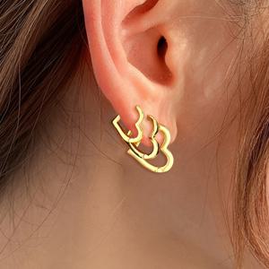 TEMU 다양한 사이즈의 구리 소재로 제작된 세련된 , 우아하고 정교한 빈티지 스타일 귀걸이 6종 세트. 휴일, 파티, 데이트 또는 일상복으로 완벽합니다.