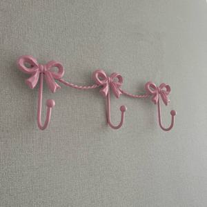 TEMU 핑크색 코트와 모자 후크 1개, 벽걸이형 열쇠걸이, 스위트 홈 데코 후크, 방 악센트, 방, 학생용 금속 활 모양 코트걸이, 현관문, 침실, 벽 장식용