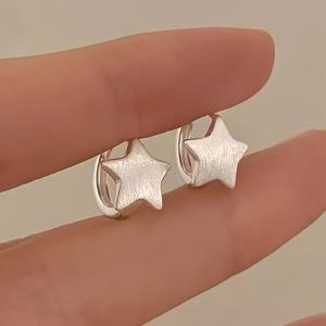TEMU 리벳 장식 오각별 스터드 귀걸이, 독특하고 고급스러운 디자인, 귀엽고 패셔너블한, 스타일에 완벽