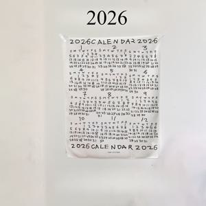 TEMU 2026년 신상 플러시 패브릭 벽걸이 캘린더, 블랙 앤 화이트 행잉 천, 스케치 손글씨 스타일 캘린더, 벽걸이 캘린더, 디자인, , 캘린더/년간 플래너