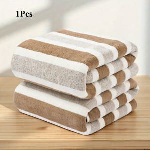 TEMU 고급스러운 부드러운 디자인의 대형 목욕 타월 1개. 사계절에 적합하며 흡수성이 뛰어나고 빠르게 건조됩니다. 일상 사용 및 샤워에 적합하며 매우 부드러워 가족 욕실 필수품입니다. 크기: 140X70 Cm