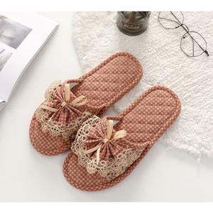 TEMU [] 3중 쿠션 실내화 코지 플라워 레이스 실내화 푹신한 층간소음방지 미끄럼 삼중패드 거실화 면슬리퍼