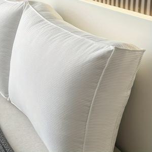 TEMU 플러시 쿠션이 있는 정사각형 Βόλ스터 베개 1개, 침대 옆에서 독서하거나 소파에서 기대기용으로 적합. 원단이 부드럽고 세탁을 위해 베개 커버를 분리할 수 있음