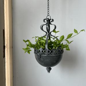 TEMU 1개 빈티지 정원 우아한 유럽 스타일 메탈 행잉 플라워 랙 꽃 바구니 화분 - 레트로 플라워 스탠드 다기능 실내/외 장식 철제 프레임, 발코니, 정원 및 테라스에 적합, 다육이 및 작은 식물에 이상적