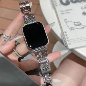 TEMU 여성을 위한 귀엽고 상상력 넘치는 손목 액세서리. 반려동물 모티프에 라인스톤 장식이 돋보입니다. 애플워치 사이즈 38/40/42/44/45/46/49mm에 적합하며 S10-1 Ultra SE 시리즈와 호환됩니다. 시계는 패키지에 포함되어 있지 않습니다.