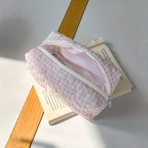 TEMU 핑크 하트 퀼팅 귀여운 메이크업 가방 세트, 큰 입구, 접이식, 휴대용, 손잡이 포함, 지퍼 잠금. 화장품, 여행 필수품, 브러시, 제품, 휴대폰, 동전, 소품에 적합. 홈 데코, 신부 들러리 선물, 어머니의 날 선물, 우정 선물, 신학기 필수품, 스위트 스타일, 메이크업 케이스, 여행 필수품, 여성용