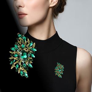 TEMU 1개 녹색 물방울 꽃 우아한 여성용 브로치 및 핀 주얼리, 레트로 합금 핀이 드레스, 코트, 가방에 완벽함, 축제에서 가족과 친구를 위한 이상적인 선물