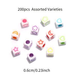 TEMU 200개 소형 비즈 - 파스텔 & 밝은 색상 (하트, 별, 초승달) - 아크릴 공예용 비즈, 키체인, 크리스마스 장식, 목걸이·팔찌 만들기 DIY, 스크랩북킹 - 초보자 친화적 디자인, 매끄러운 마감, 창의적인 예술가들을 위한 비즈 재료