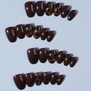 TEMU 24개입 숏 오벌 브라운 네일 디자인 프렌치 프레스온 네일, 숏 퍼펙트핏 인조네일 세트, 브라운 네일로 손끝을 빛나게 하고 아름답게, 파티, 댄스, 일상 사용에 매우 적합