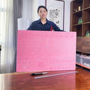 TEMU 1개 A1 회전 커트 매트, 스케일 35.43×23.62인치 - 강력한 유연한 공예 매트, 정밀 측정 및 절단에 적합, 비닐 공예 및 휴일 선물, 공예 추가품, A1 커트 매트
