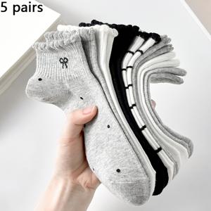 TEMU 여성용 귀여운 통기성 리본 물방울 무늬 숏 인비저블 양말 5켤레, 발목 양말/미드 튜브 양말, 화이트/블랙, 데일리 캐주얼 웨어에 적합, 가을 및 겨울 시즌에 적합