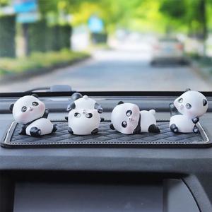 TEMU 곰돌이 판다 레진 장식 4개 세트, 자동차 대시보드, 백미러 장식, 홈 데스크 장식에 완벽한 작은 곰돌이 피규어, 그리고 매력적인 휴일 선물로 사용하기 좋습니다.