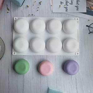 TEMU 8구 라운드 실리콘 비누 몰드, 3D 수제 비누 제작에 적합 - 졸업, 크리스마스, 할로윈 선물로 완벽 - 내구성 강하고 세척 쉬움, 비누 제작 애호가를 위한 이상적인 비누 만들기 용품, 다기능 공예 도구, 쉬운 탈형 소재, DIY 선물,휴일 공예,장식용 몰드,창의적인 몰드,논스틱 표면,공예 도구,선물 제작자,DIY 애호가