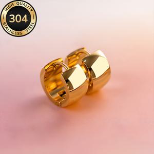 TEMU 고품질 스테인리스 스틸 저자극성 골든 후프 귀걸이, 퇴색 방지, 간편하고 우아함, 패셔너블한 여성용 귀걸이 및 주얼리, 또는 파티에 적합하며 여성에게 선물하기 좋은 소중한 선물